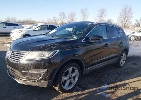 2017 Lincoln Mkc Premiere z USA, uszkodzony, nr VIN 5LMCJ1D93HUL31726